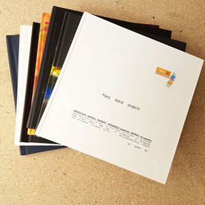 SQUARE MEDIUM CLASSIC PHOTOBOOK